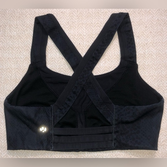 Lululemon sports bra - Picture 2 of 4